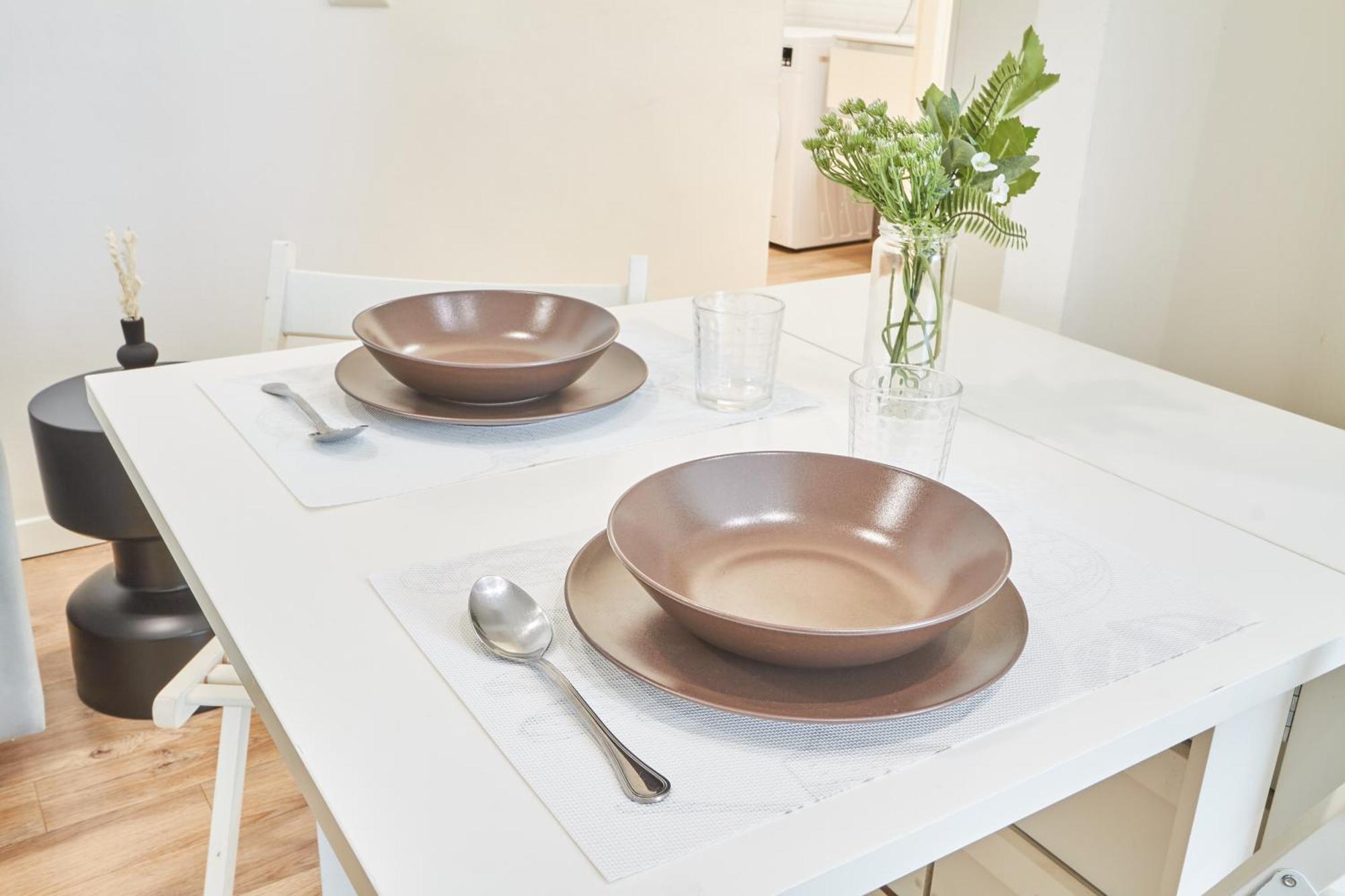 Spacious Flat Close To Fondazione Prada & Metro ミラノ エクステリア 写真