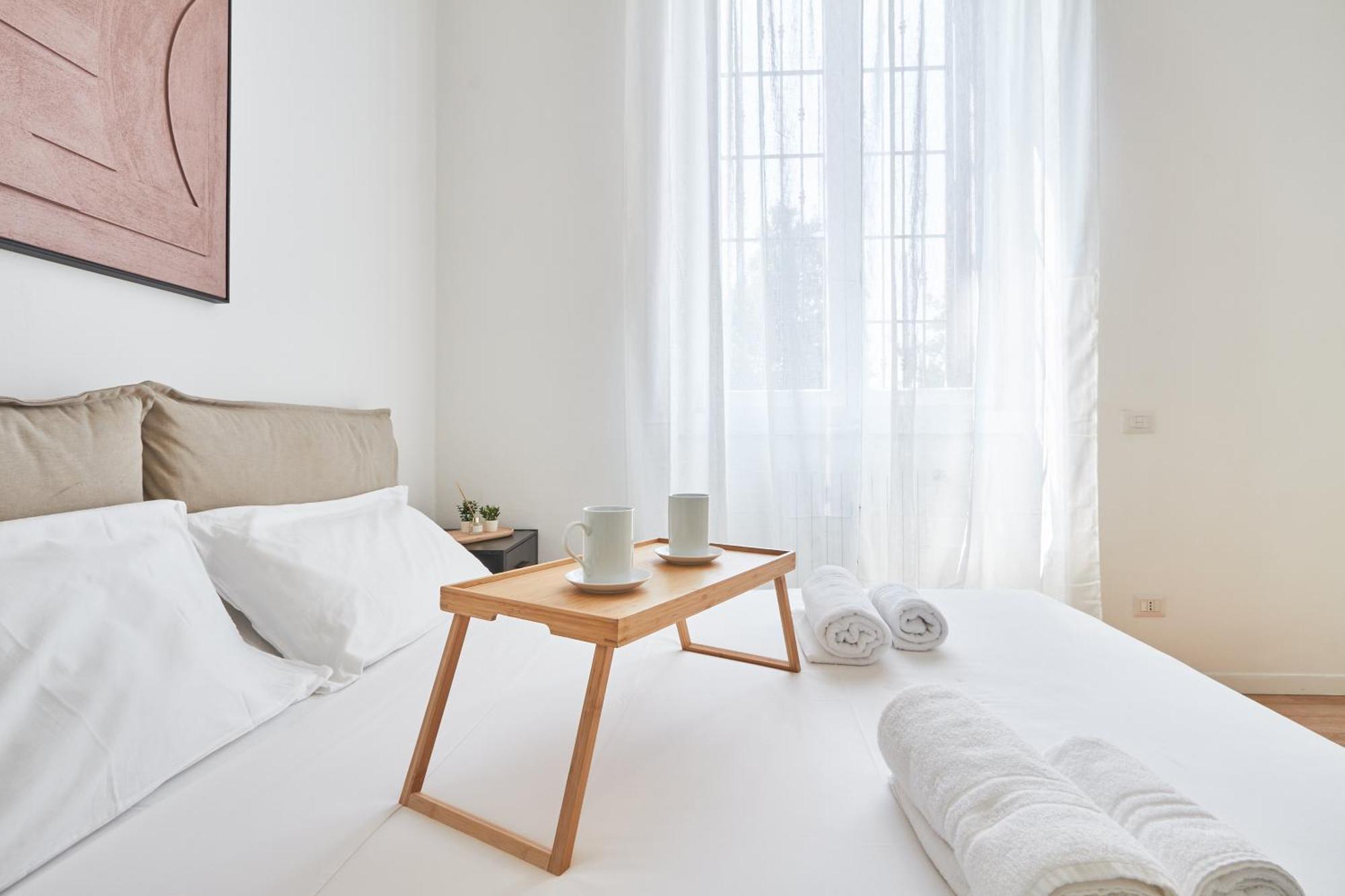 Spacious Flat Close To Fondazione Prada & Metro ミラノ エクステリア 写真